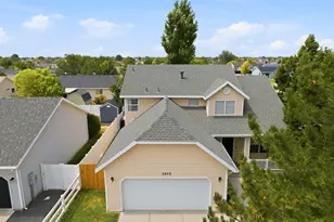 5253 S Midland Dr W, Roy, UT 84067 - Photo 37