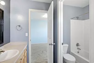 5253 S Midland Dr W, Roy, UT 84067 - Photo 27