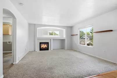 5253 S Midland Dr W, Roy, UT 84067 - Photo 17