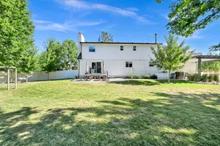 1786 N Country Circle, Centerville, UT 84014 - Photo 25