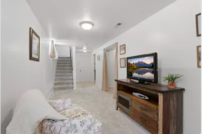 724 Canyon Rd, Ogden, UT 84404 - Photo 19