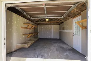 724 Canyon Rd, Ogden, UT 84404 - Photo 27