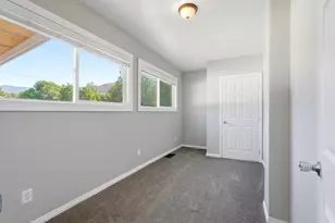 582 4th St, Ogden, UT 84404 - Photo 7