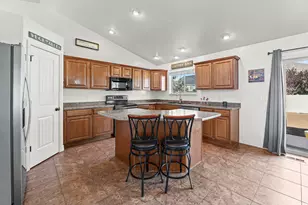 808 N 730 W, Tooele, UT 84074 - Photo 5