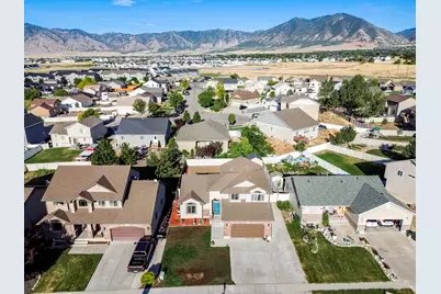 808 N 730 W, Tooele, UT 84074 - Photo 37
