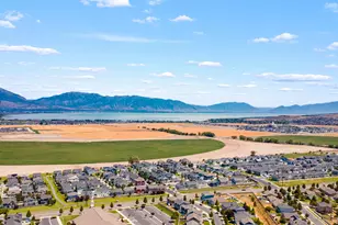 7788 N Brookwood Dr E, Eagle Mountain, UT 84005 - Photo 41