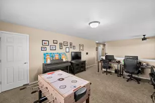 7788 N Brookwood Dr E, Eagle Mountain, UT 84005 - Photo 27