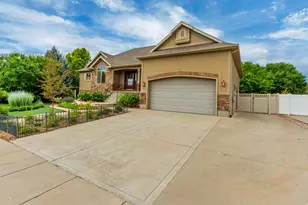 348 S Hound St, Morgan, UT 84050 - Photo 3
