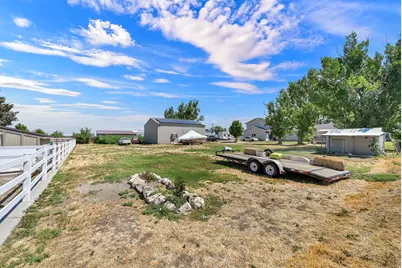 4409 S 6300 W, Hooper, UT 84315 - Photo 37