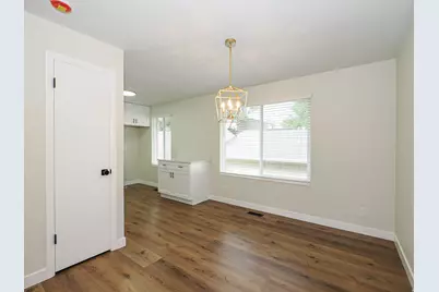 5263 S Spring House Ln E, Murray, UT 84107 - Photo 9