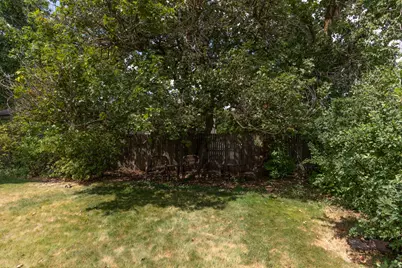 416 E 500 S, River Heights, UT 84321 - Photo 25