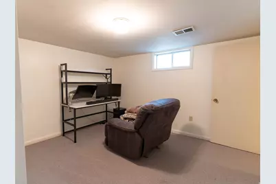 416 E 500 S, River Heights, UT 84321 - Photo 13