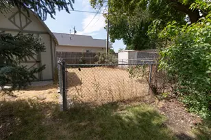 416 E 500 S, River Heights, UT 84321 - Photo 21