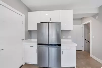 7045 S 300 E, Midvale, UT 84047 - Photo 9