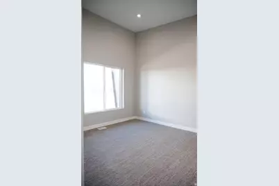 7045 S 300 E, Midvale, UT 84047 - Photo 21
