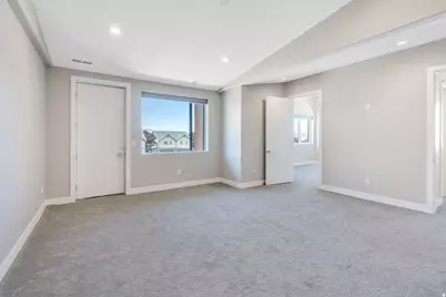 7045 S 300 E, Midvale, UT 84047 - Photo 41
