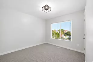365 S Jordan Way, Lehi, UT 84043 - Photo 17