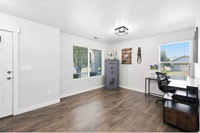 365 S Jordan Way, Lehi, UT 84043 - Photo 5