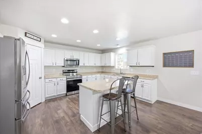 365 S Jordan Way, Lehi, UT 84043 - Photo 7