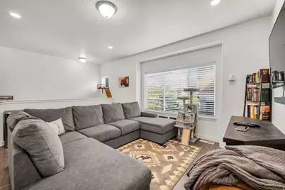 961 W Cyan Valley Way, Bluffdale, UT 84065 - Photo 7