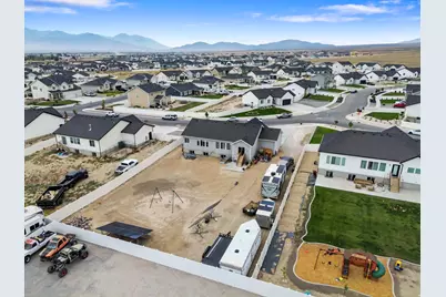 644 W Prairie Hawk Way, Grantsville, UT 84029 - Photo 37