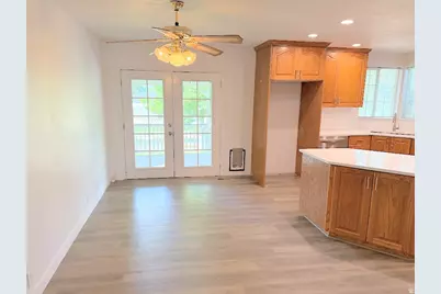 2022 W 12015 S, Riverton, UT 84065 - Photo 7
