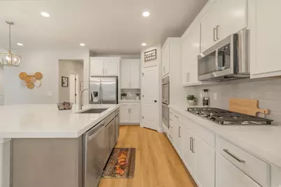 142 E 1820 S, Orem, UT 84058 - Photo 17