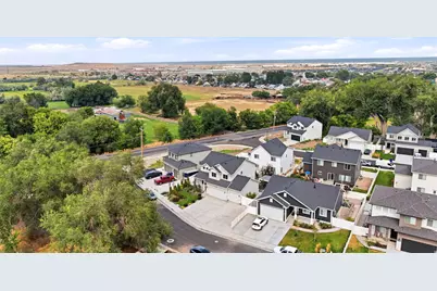 2721 S Patricia Dr, Magna, UT 84044 - Photo 47