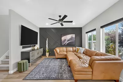 2721 S Patricia Dr, Magna, UT 84044 - Photo 9