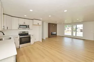 3828 S 7160 W, West Valley, UT 84128 - Photo 11