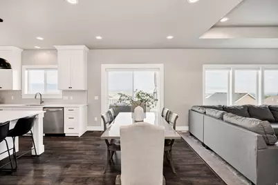 131 N 1000 E #3, Hyde Park, UT 84318 - Photo 7