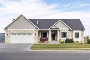 131 N 1000 E, Hyde Park, UT 84318 - Photo 1