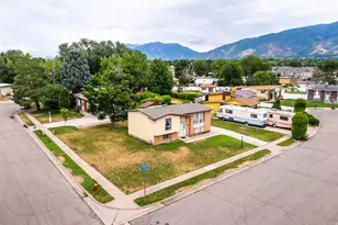 801 E 700 N, Layton, UT 84041 - Photo 1
