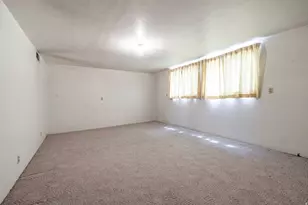 801 E 700 N, Layton, UT 84041 - Photo 9