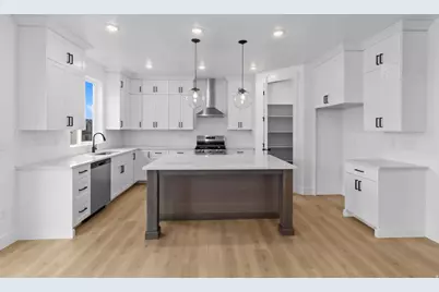 1836 W Rivergate Dr, Logan, UT 84321 - Photo 5