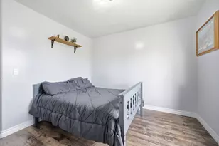 1681 W Farm Meadow Rd, Farmington, UT 84025 - Photo 33