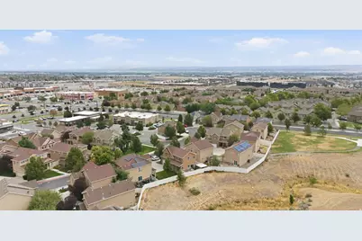 5053 W London Bay Dr S, Riverton, UT 84096 - Photo 29
