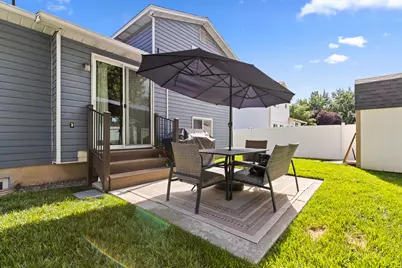 208 W 1600 N, Layton, UT 84041 - Photo 25
