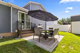 208 W 1600 N, Layton, UT 84041 - Photo 25