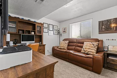 208 W 1600 N, Layton, UT 84041 - Photo 21
