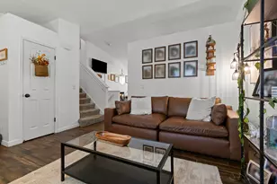 208 W 1600 N, Layton, UT 84041 - Photo 9