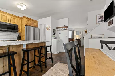 208 W 1600 N, Layton, UT 84041 - Photo 5