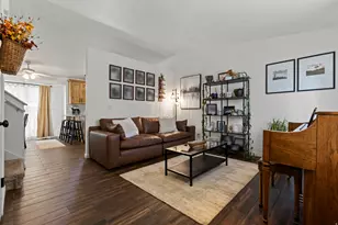 208 W 1600 N, Layton, UT 84041 - Photo 11