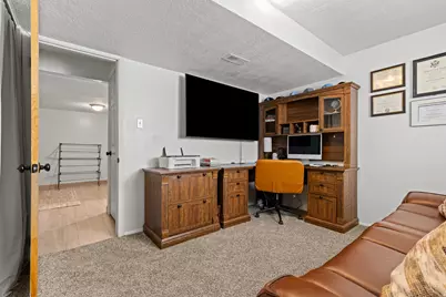 208 W 1600 N, Layton, UT 84041 - Photo 19