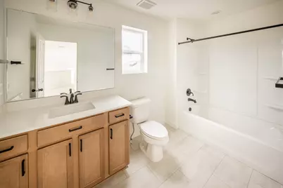 1033 W Paramount Cv, Riverdale, UT 84405 - Photo 17