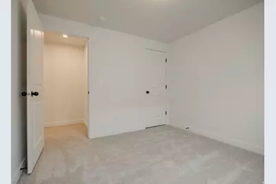 1033 W Paramount Cv, Riverdale, UT 84405 - Photo 21