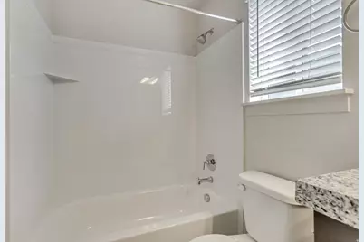 4572 E Flower Pt, Eagle Mountain, UT 84005 - Photo 31