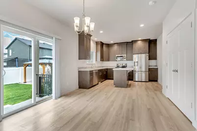 4572 E Flower Pt, Eagle Mountain, UT 84005 - Photo 15