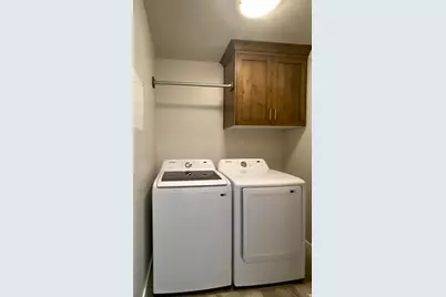 308 N Canterbury Way, Clearfield, UT 84015 - Photo 31