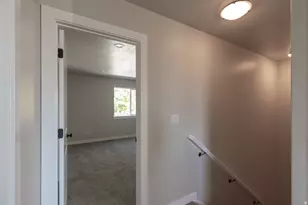 308 N Canterbury Way, Clearfield, UT 84015 - Photo 19